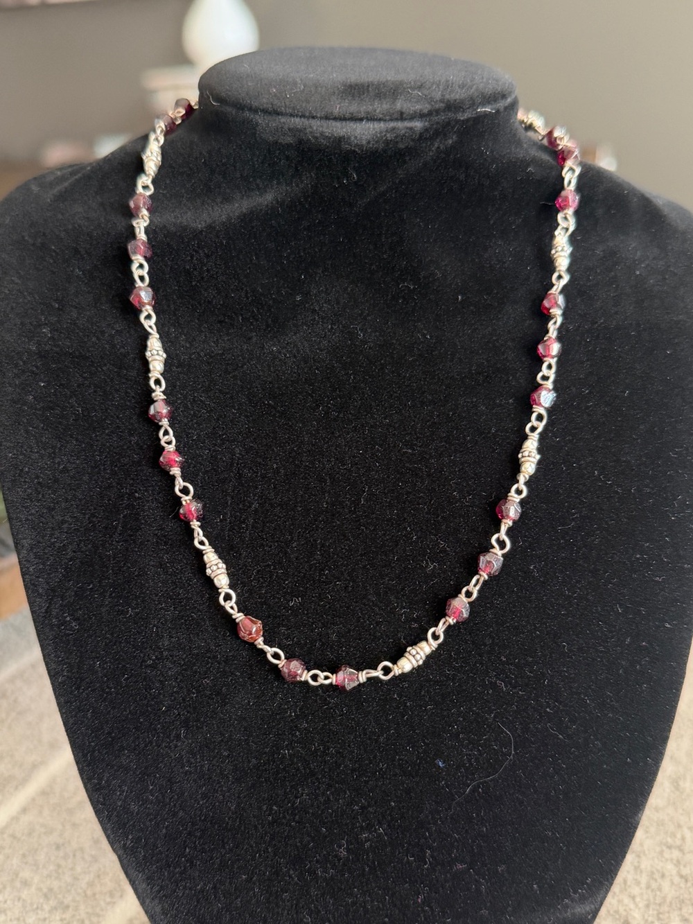 Silpada N1053 Garnet Sterling Silver Necklace 16-18โ Retired .925